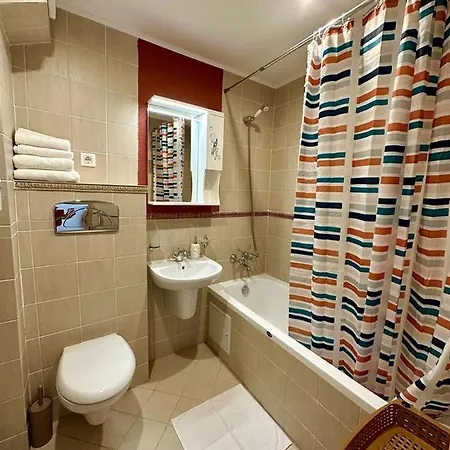 Апартамент Royal Bay Alex *