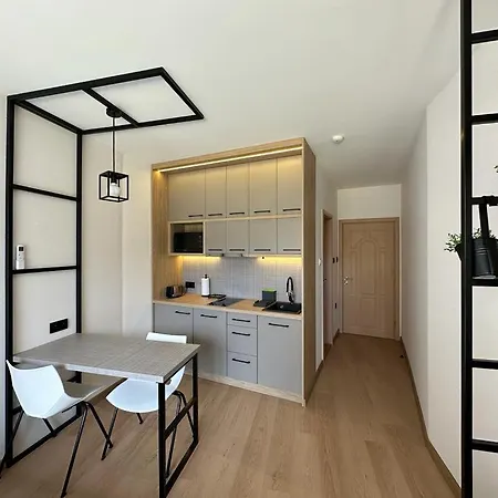 Royal Bay Alex Апартамент